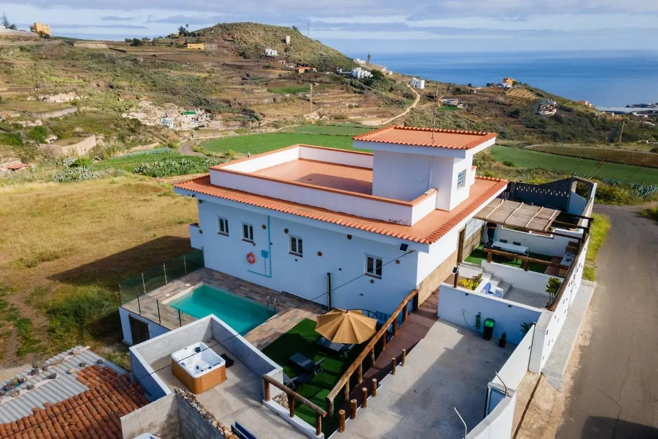 Dejablue. Villa Rural Junto Al Mar Y La Montana Santa Maria de Guia de Gran Canaria